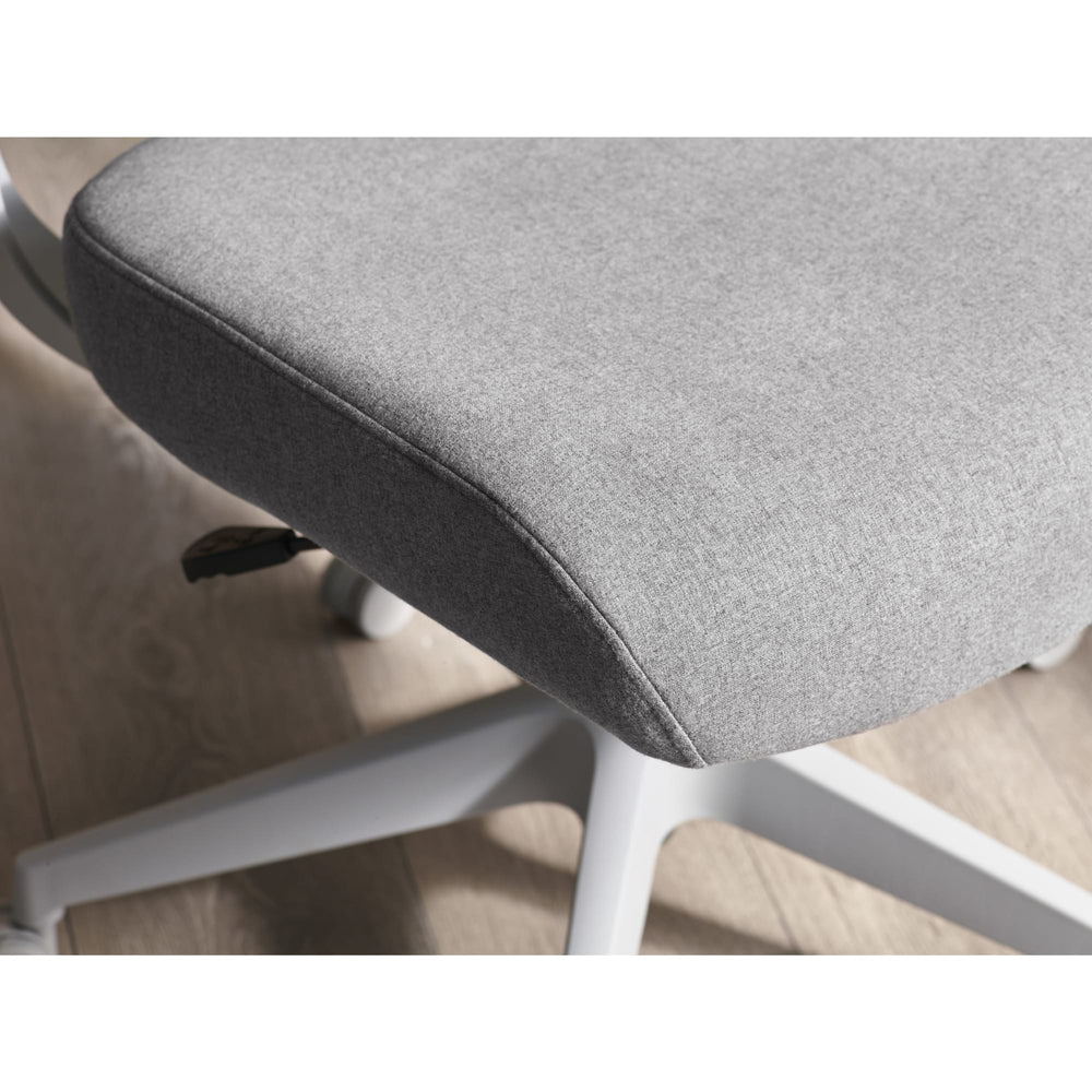 
                      
                        Archer Office Chair
                      
                    