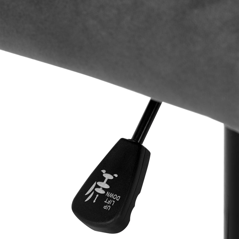 LUX013