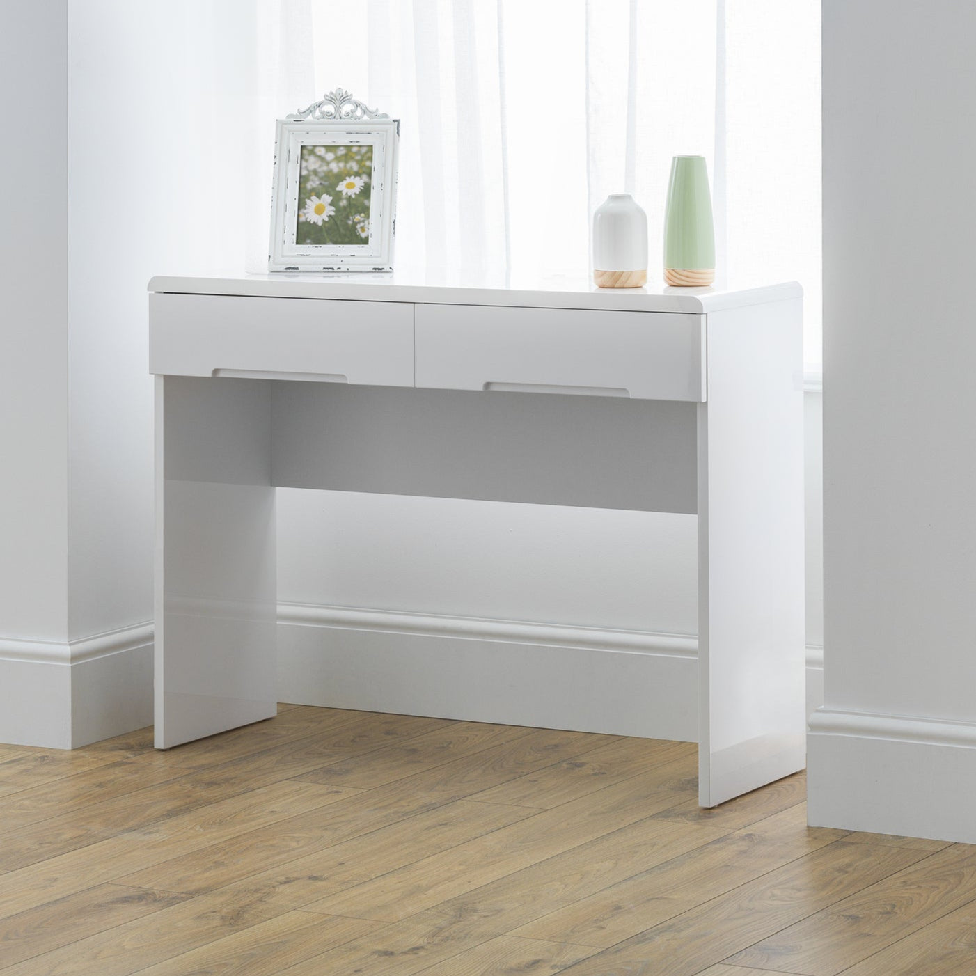 Manhattan Dressing Table With 2 Drawers