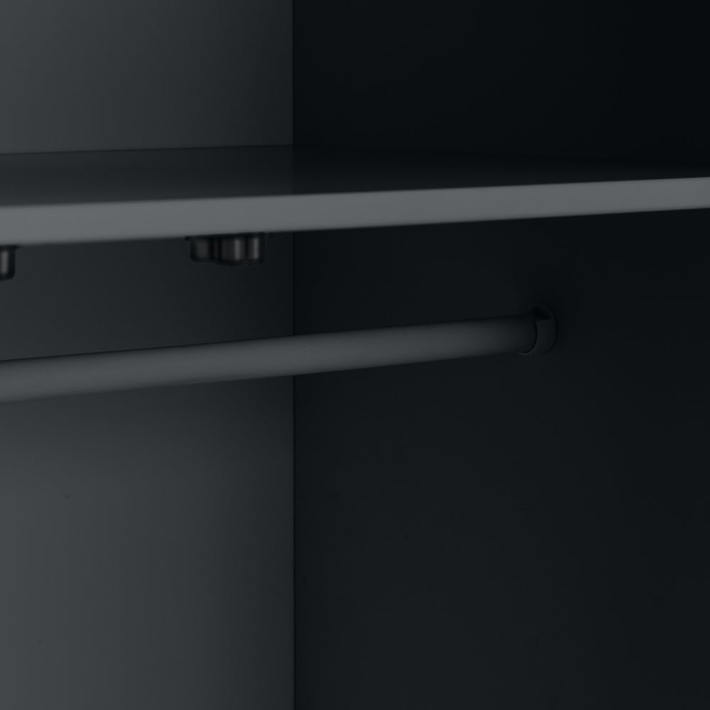 
                      
                        RAD104
                      
                    