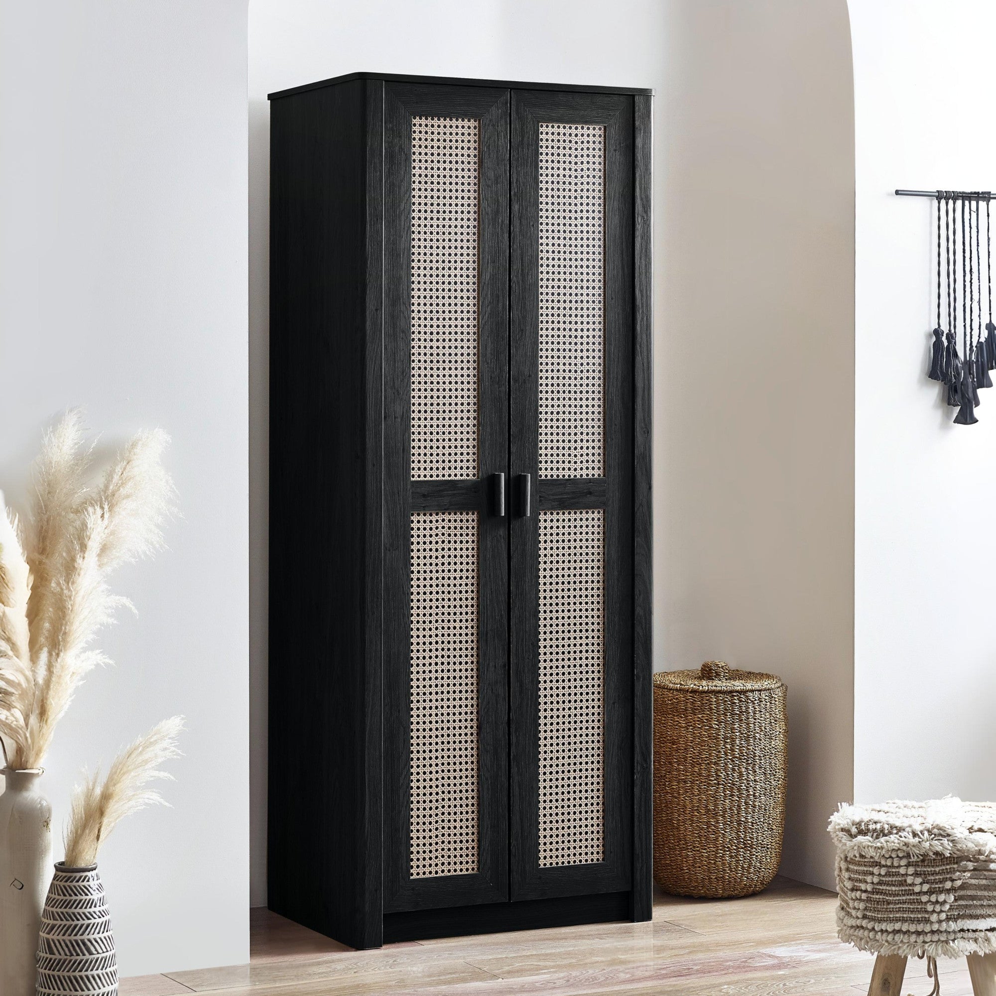 Sydney 2 Door Wardrobe – Julian Bowen