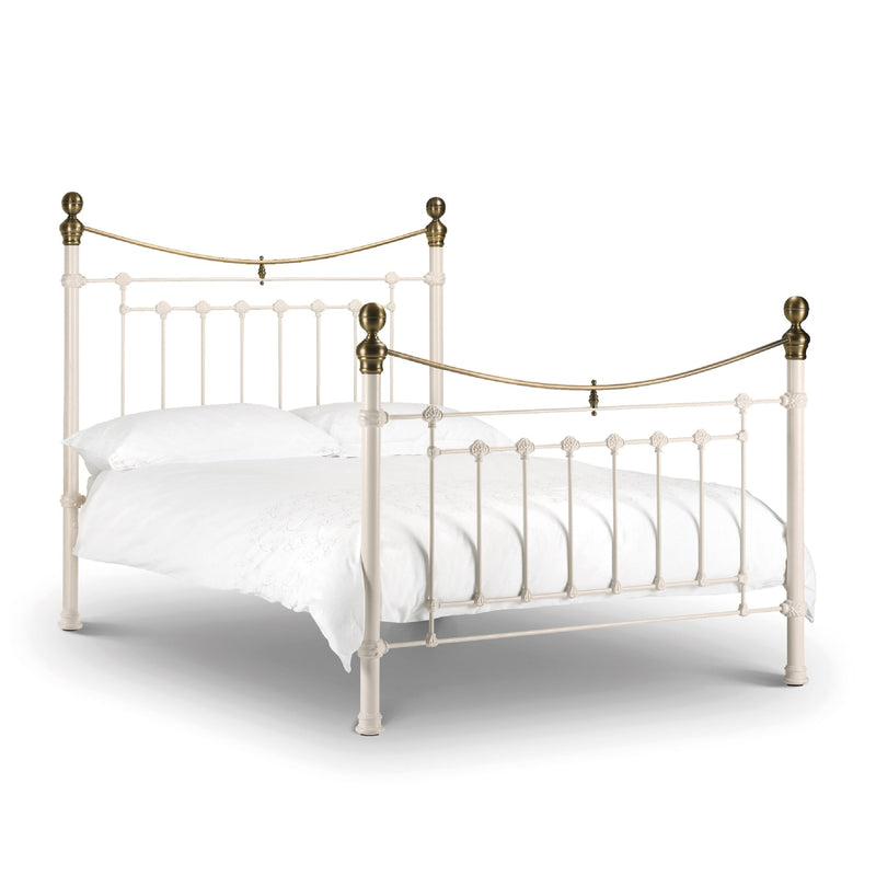 Victoria Bed