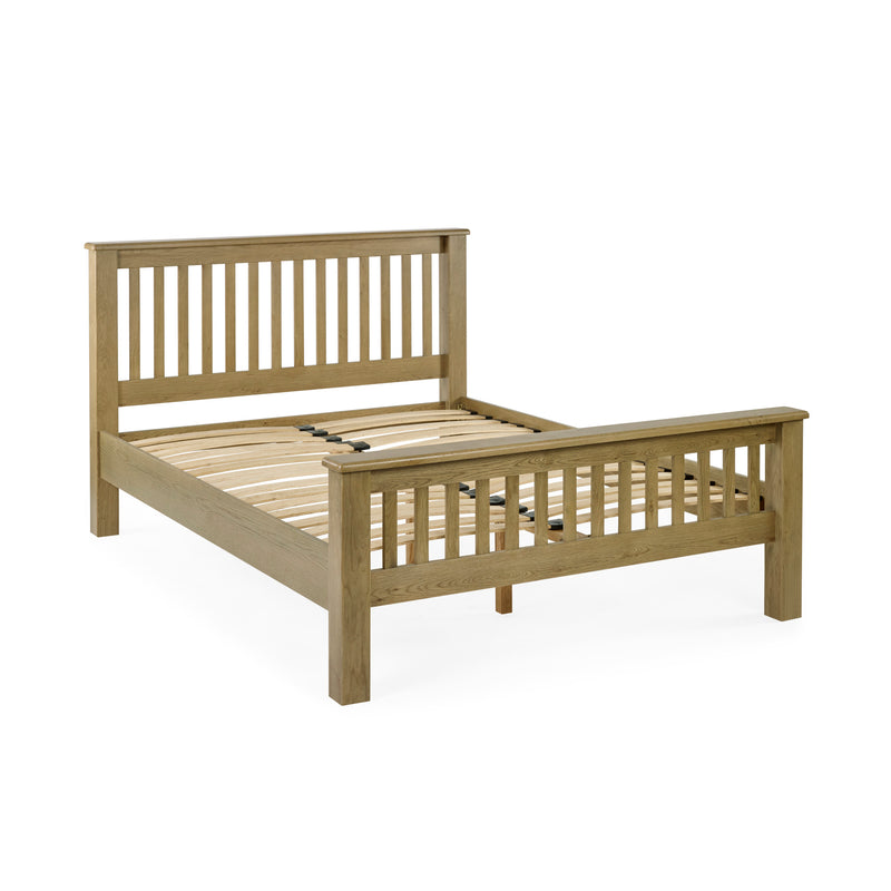 Windsor Bed – Julian Bowen