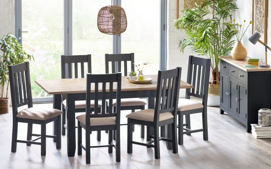 Dining Tables Julian Bowen Limited, Small Extending Dining Table And Chairs White Black
